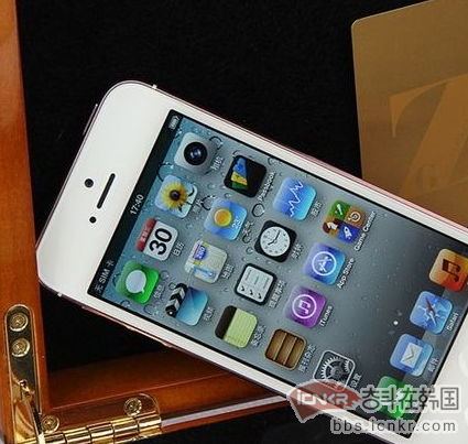 全球限量版超小苹果手机(超级小的苹果手机)-第2张图片-太平洋在线下载