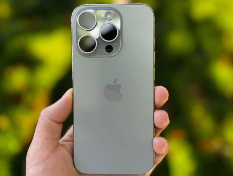 苹果标准版为什么叫丐版(iphone标准版是什么意思)